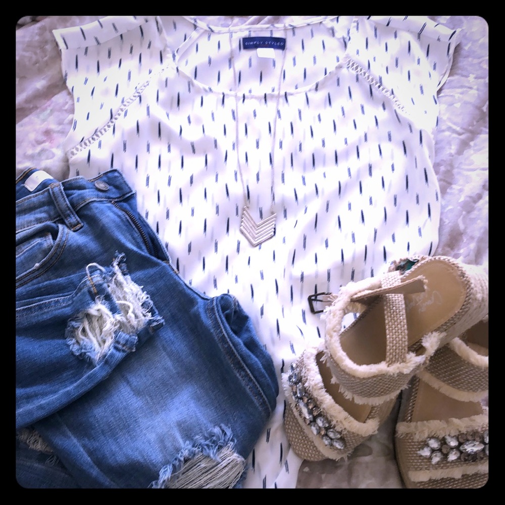 *unworn* white navy blouse